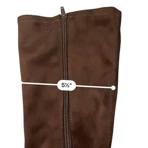 Stunning Knee High Size 7 Suede Brown Boots with Gold Buckle and 3 inch heel - Picture 4 of 5
